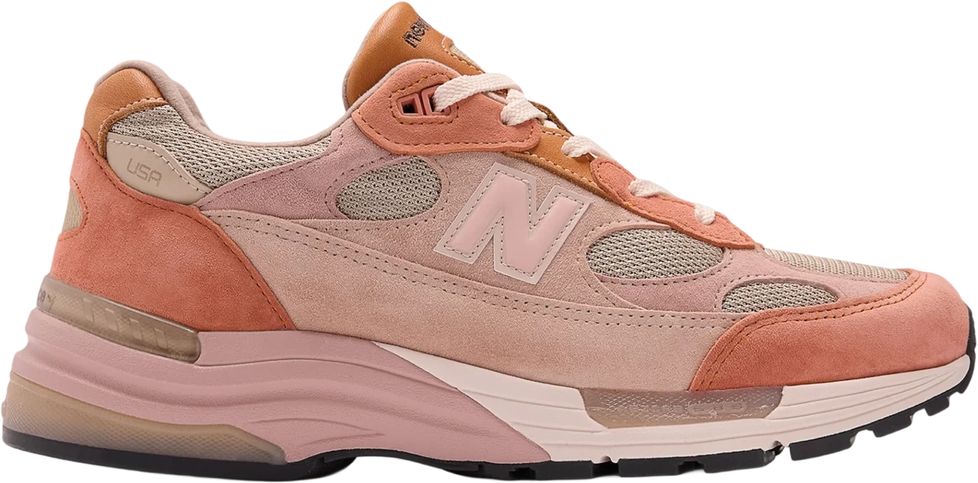New Balance 992 rosado de Joe Freshgoods